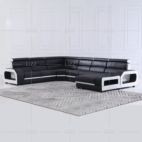 Divano da salotto in bianco e nero a forma di L quadrato floreale